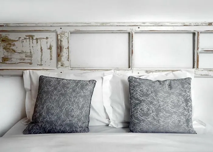 1924 Bed & Breakfast 3*