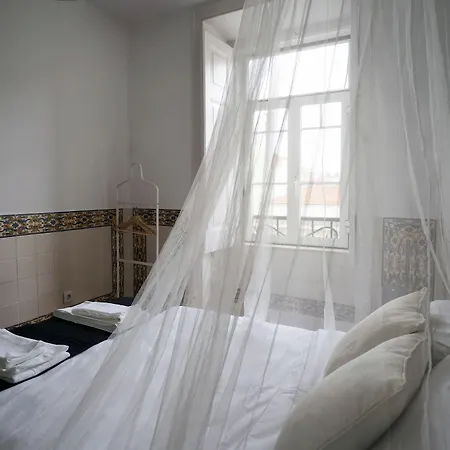 Bed & Breakfast 1924 3*